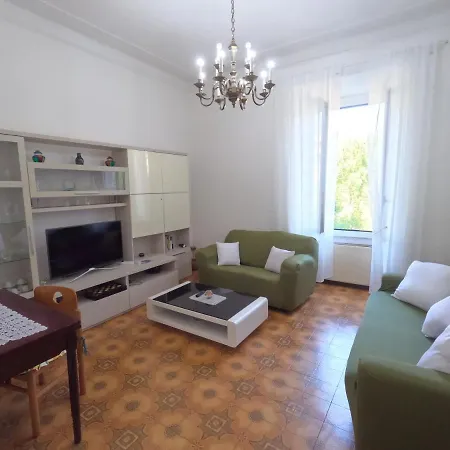 Apartment 2 June La Spezia